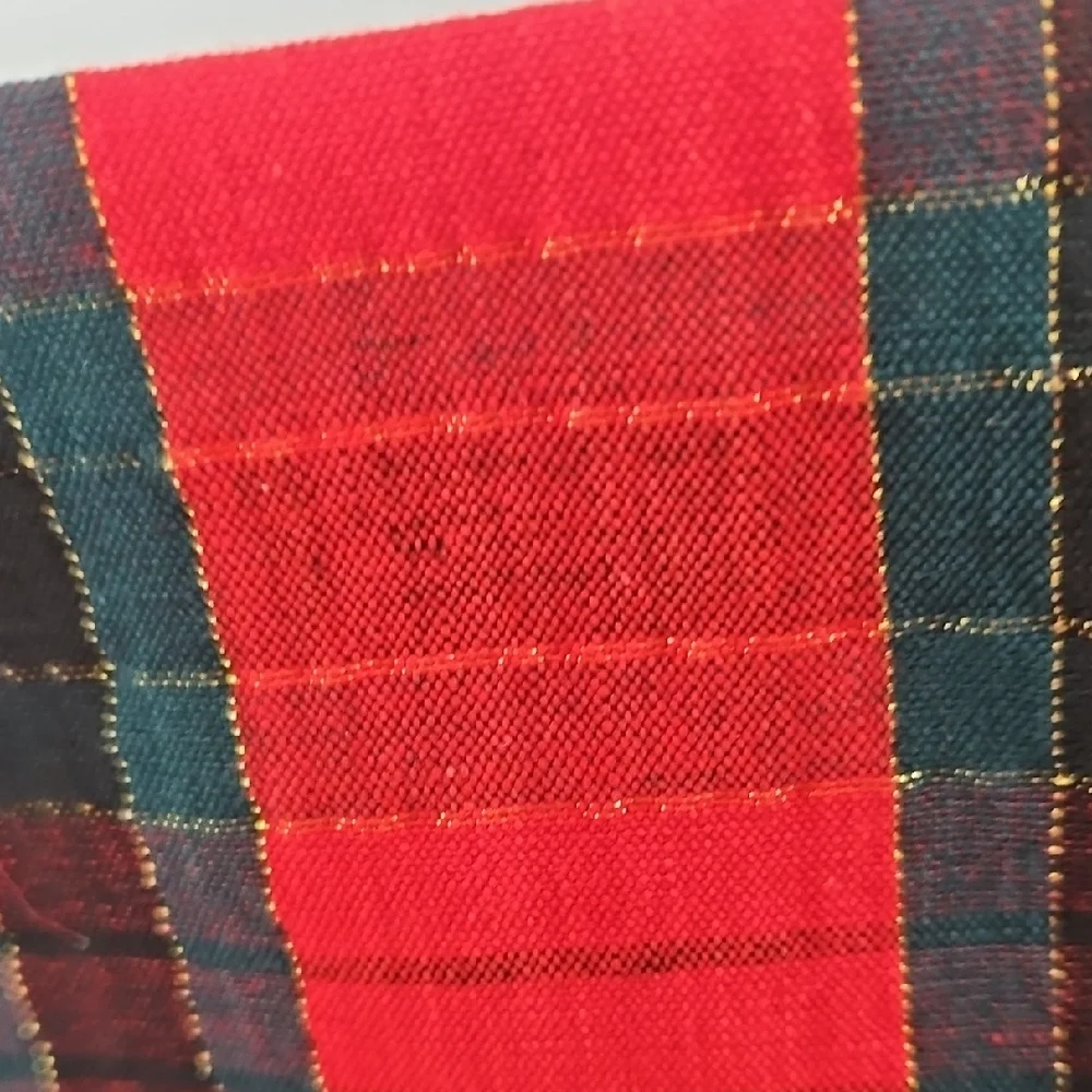 Crate & Barrel Vintage Plaid Red Green Gold Metallic Placemats Napkins Set of 4